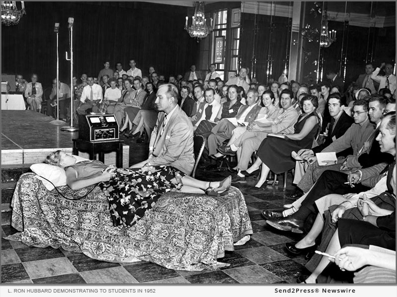 L. Ron Hubbard demonstrating to students in 1952