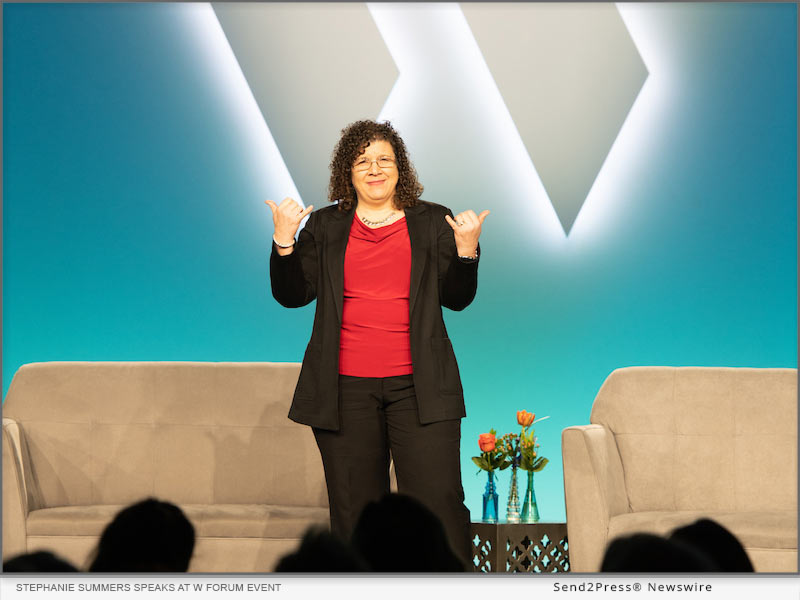 Deaf financial advisor Stephanie Summers Speaks at Advisor Group’s Annual W Forum Event