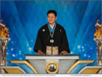 Yuzuro Ogura receives the International Association of Scientologists Freedom Medal