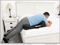 Riveo, a new approach to at-home lumbar traction without inversion